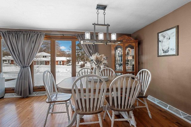 408 SIMONET STREET, Green Bay, WI 54301