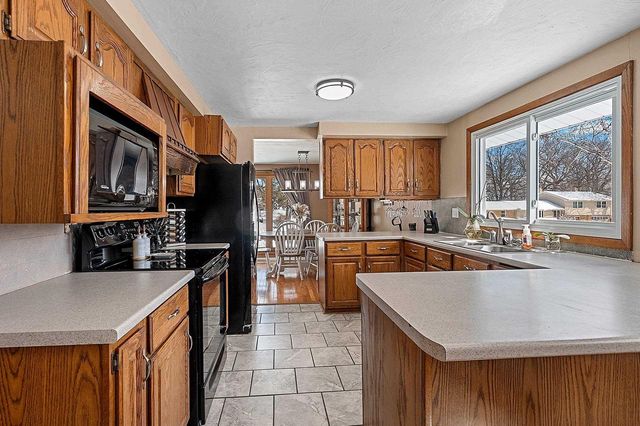 408 SIMONET STREET, Green Bay, WI 54301