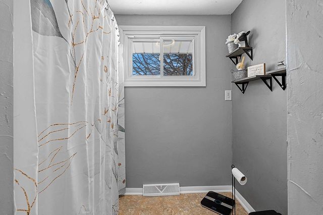 408 SIMONET STREET, Green Bay, WI 54301