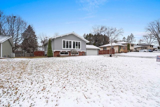 408 SIMONET STREET, Green Bay, WI 54301