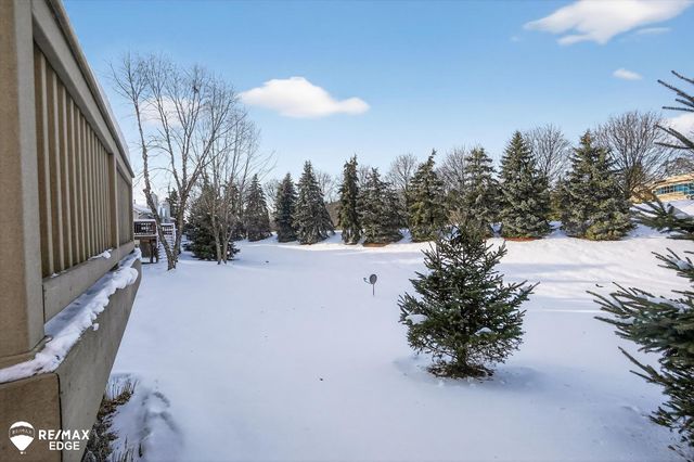 3175 Ivy Lane, Grand Blanc, MI 48439