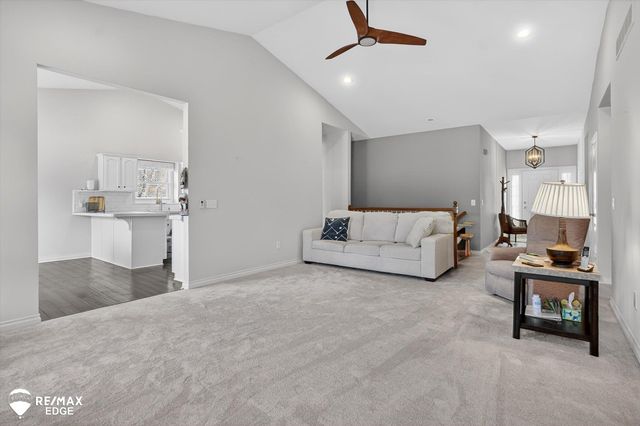 3175 Ivy Lane, Grand Blanc, MI 48439