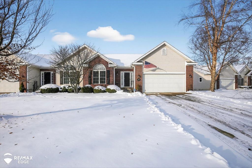 3175 Ivy Lane, Grand Blanc, MI 48439