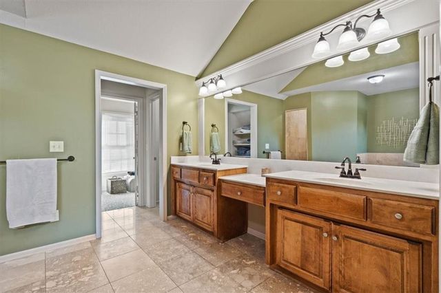 6942 CONSTANCE Street, Shawnee, KS 66216