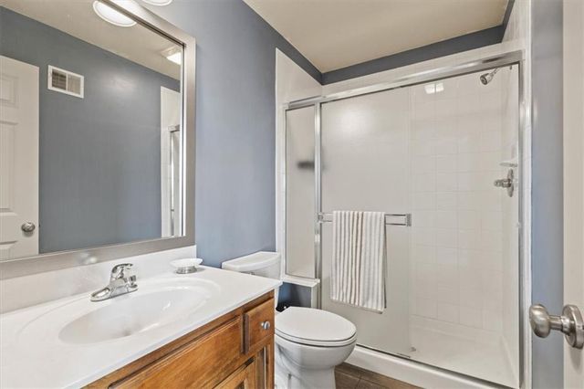 6942 CONSTANCE Street, Shawnee, KS 66216