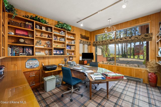 10095 N Pines RD, Hayden, ID 83835