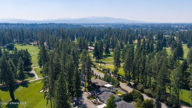 10095 N Pines RD, Hayden, ID 83835
