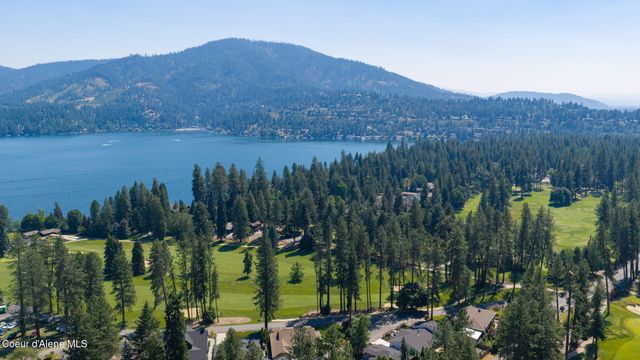 10095 N Pines RD, Hayden, ID 83835