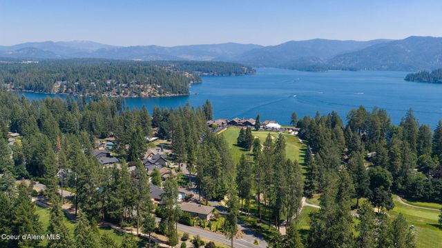10095 N Pines RD, Hayden, ID 83835