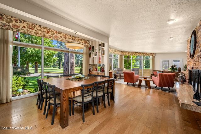 10095 N Pines RD, Hayden, ID 83835