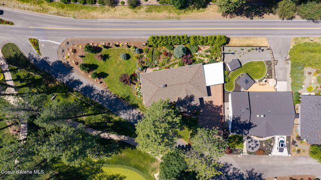 10095 N Pines RD, Hayden, ID 83835