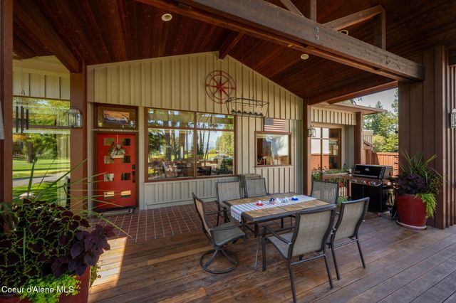 10095 N Pines RD, Hayden, ID 83835