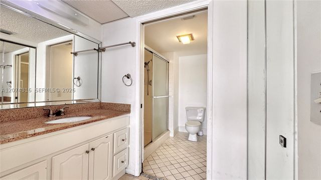 1400 SW 131st Way 305Q, Pembroke Pines, FL 33027