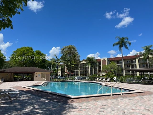 1400 SW 131st Way 305Q, Pembroke Pines, FL 33027