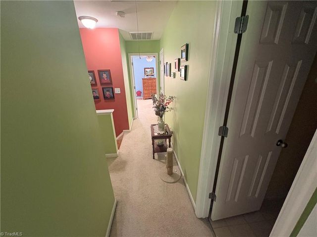 218 Silver Creek Trail, Kernersville, NC 27284