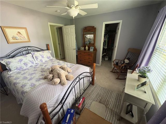 218 Silver Creek Trail, Kernersville, NC 27284