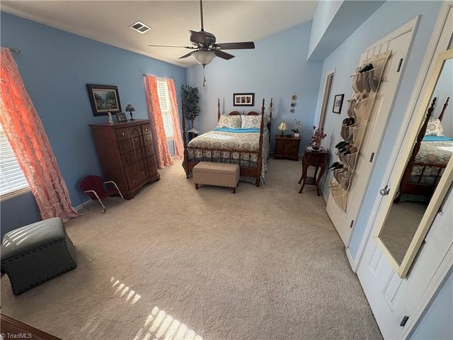 218 Silver Creek Trail, Kernersville, NC 27284