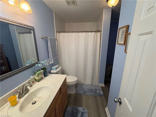 218 Silver Creek Trail, Kernersville, NC 27284