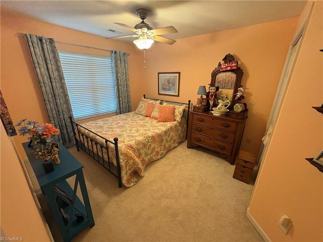 218 Silver Creek Trail, Kernersville, NC 27284