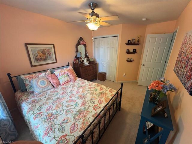 218 Silver Creek Trail, Kernersville, NC 27284