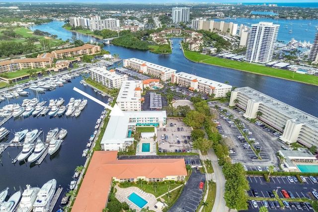 37 Yacht Club Drive 303, North Palm Beach, FL 33408