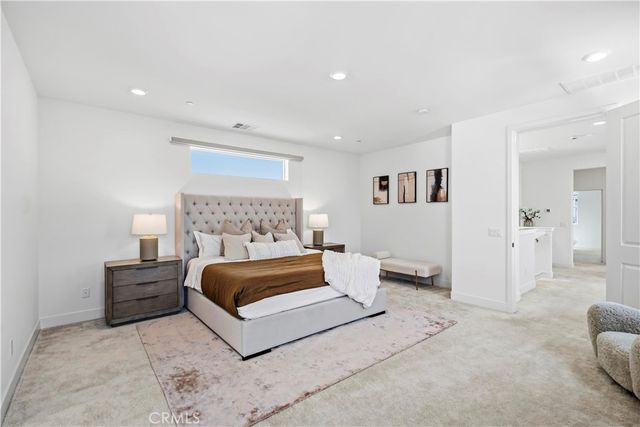 218 Tank, Irvine, CA 92618