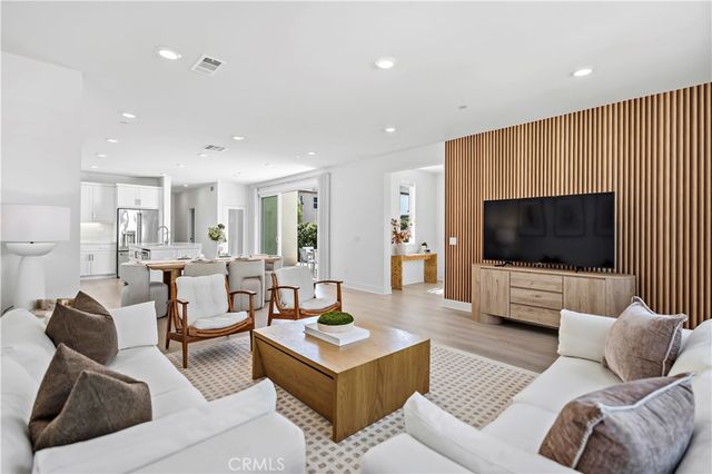 218 Tank, Irvine, CA 92618
