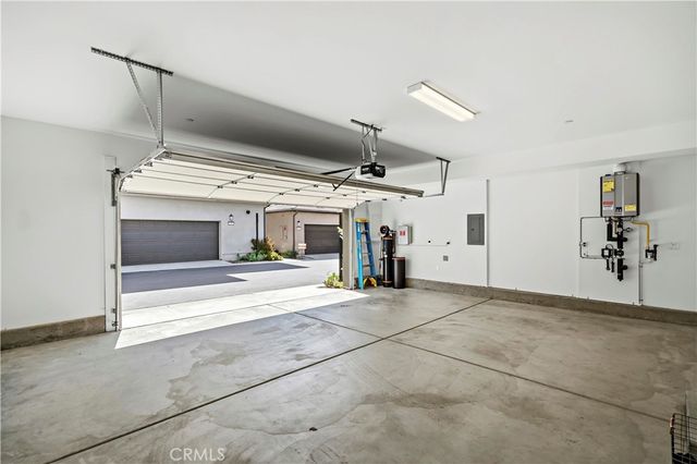 218 Tank, Irvine, CA 92618