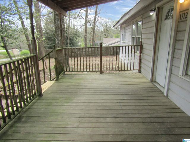 1712 2ND STREET NW, Center Point, AL 35215