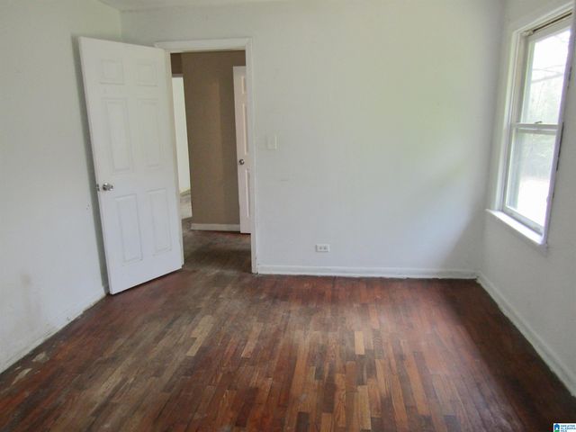 1712 2ND STREET NW, Center Point, AL 35215