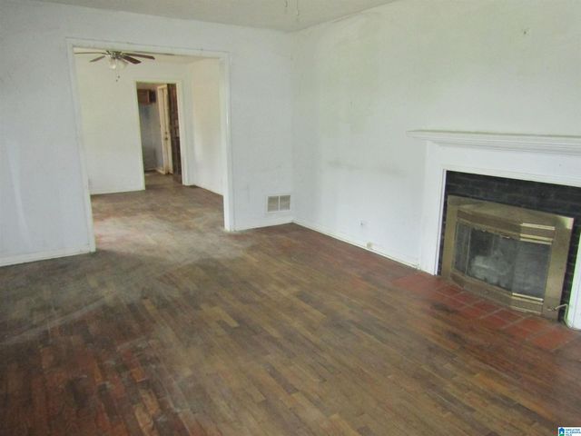 1712 2ND STREET NW, Center Point, AL 35215