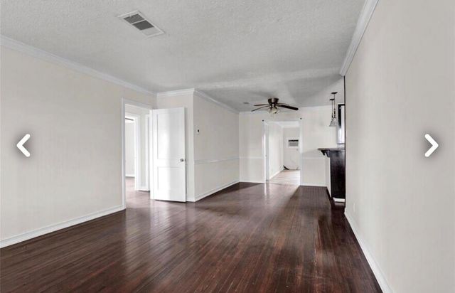 6009 Maple Street, Houston, TX 77074