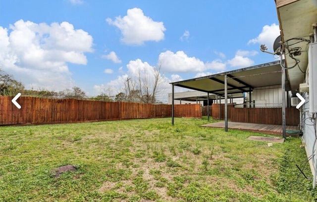 6009 Maple Street, Houston, TX 77074