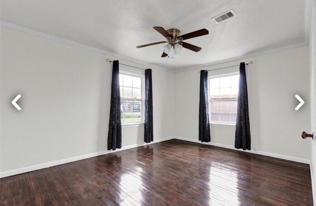 6009 Maple Street, Houston, TX 77074