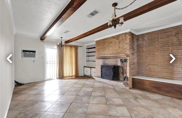 6009 Maple Street, Houston, TX 77074