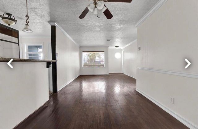 6009 Maple Street, Houston, TX 77074