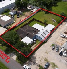 6009 Maple Street, Houston, TX 77074
