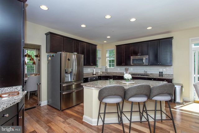 3012 LAKE FOREST DR, Upper Marlboro, MD 20774