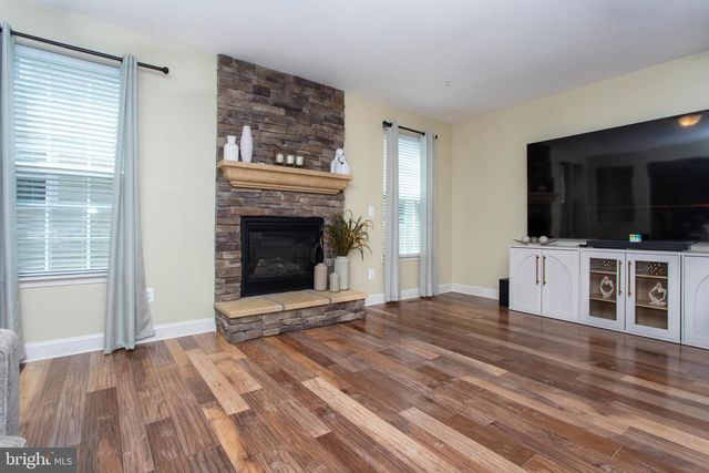 3012 LAKE FOREST DR, Upper Marlboro, MD 20774