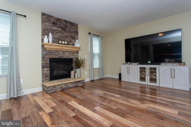 3012 LAKE FOREST DR, Upper Marlboro, MD 20774