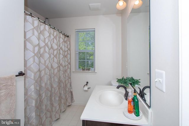 3012 LAKE FOREST DR, Upper Marlboro, MD 20774