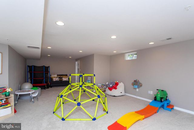 3012 LAKE FOREST DR, Upper Marlboro, MD 20774
