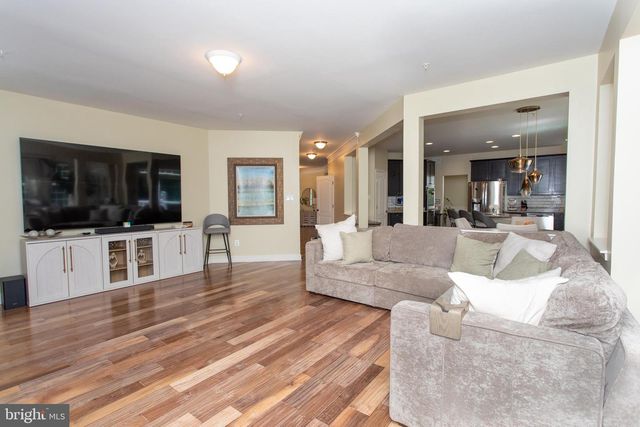 3012 LAKE FOREST DR, Upper Marlboro, MD 20774