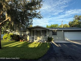 557 Young Street, Melbourne, FL 32935