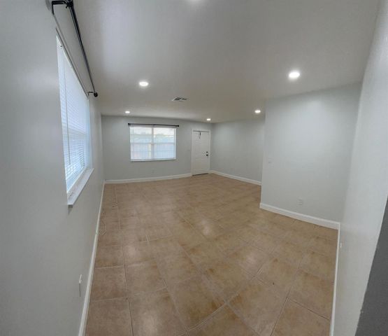 522 46th Street, West Palm Beach, FL 33407