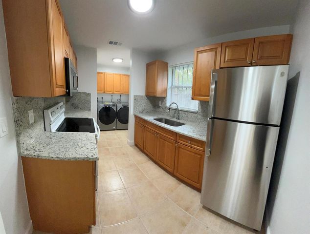 522 46th Street, West Palm Beach, FL 33407