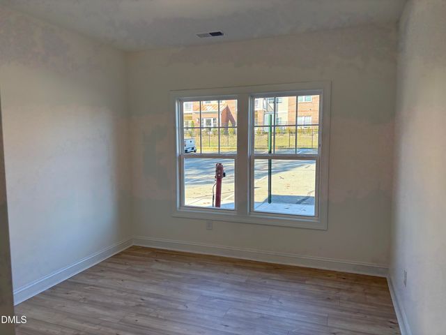 618 Weather Ridge Lane 28, Cary, NC 27513