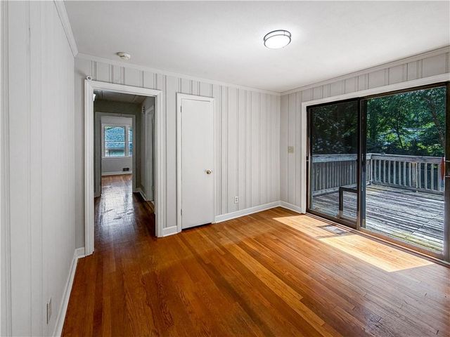 106 Larose Circle SE, Marietta, GA 30060