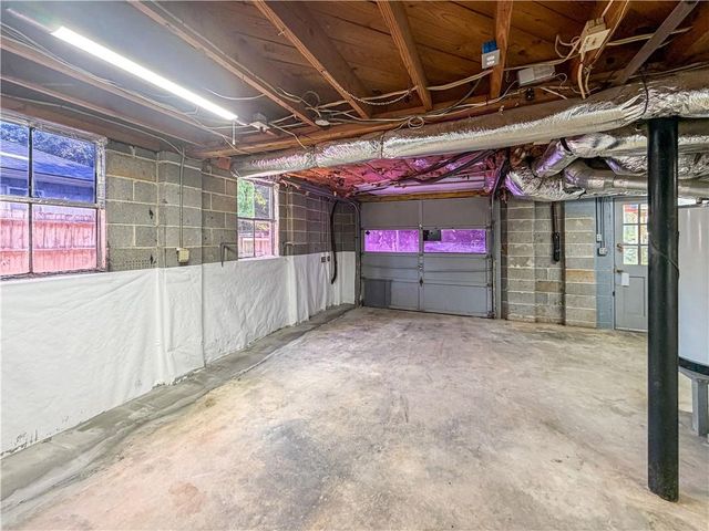 106 Larose Circle SE, Marietta, GA 30060