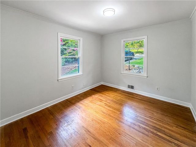 106 Larose Circle SE, Marietta, GA 30060